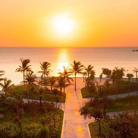 Отель Fairfield By Marriott Belitung Танджунгпандан Экстерьер фото