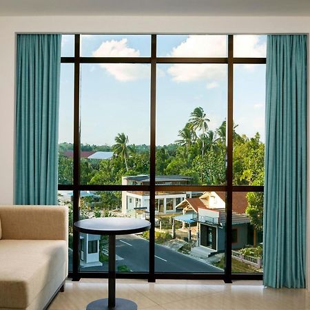 Отель Fairfield By Marriott Belitung Танджунгпандан Экстерьер фото