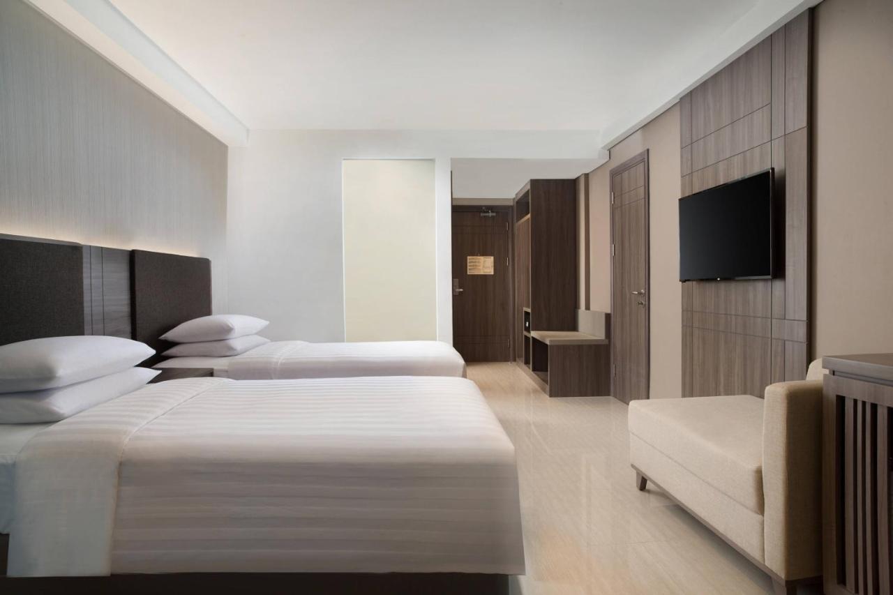 Отель Fairfield By Marriott Belitung Танджунгпандан Экстерьер фото