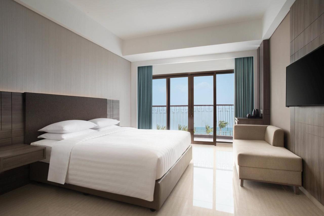 Отель Fairfield By Marriott Belitung Танджунгпандан Экстерьер фото