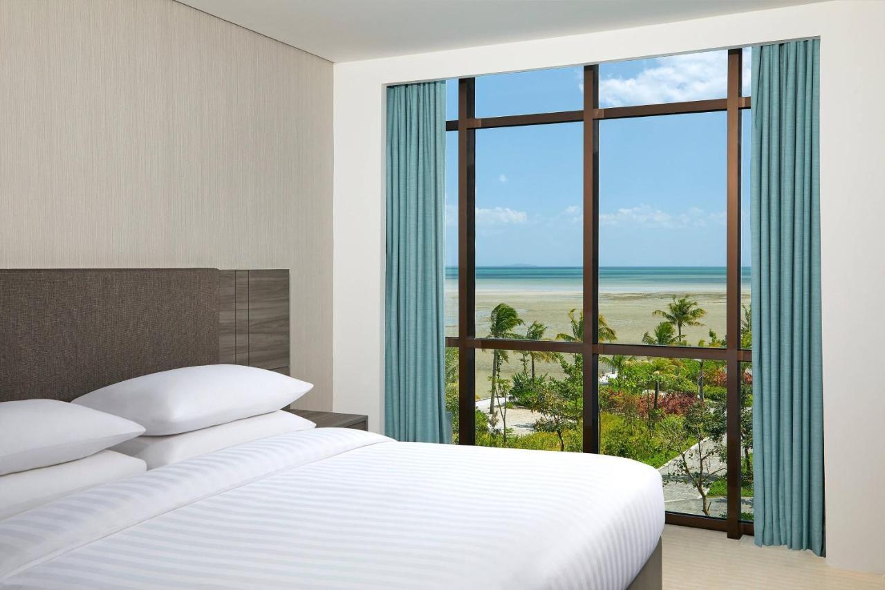 Отель Fairfield By Marriott Belitung Танджунгпандан Экстерьер фото