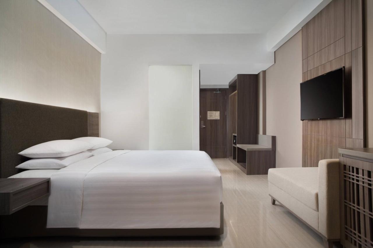 Отель Fairfield By Marriott Belitung Танджунгпандан Экстерьер фото