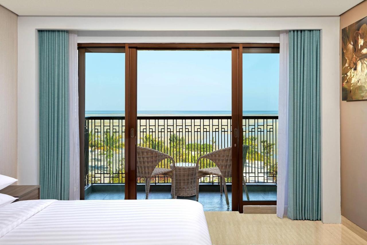 Отель Fairfield By Marriott Belitung Танджунгпандан Экстерьер фото