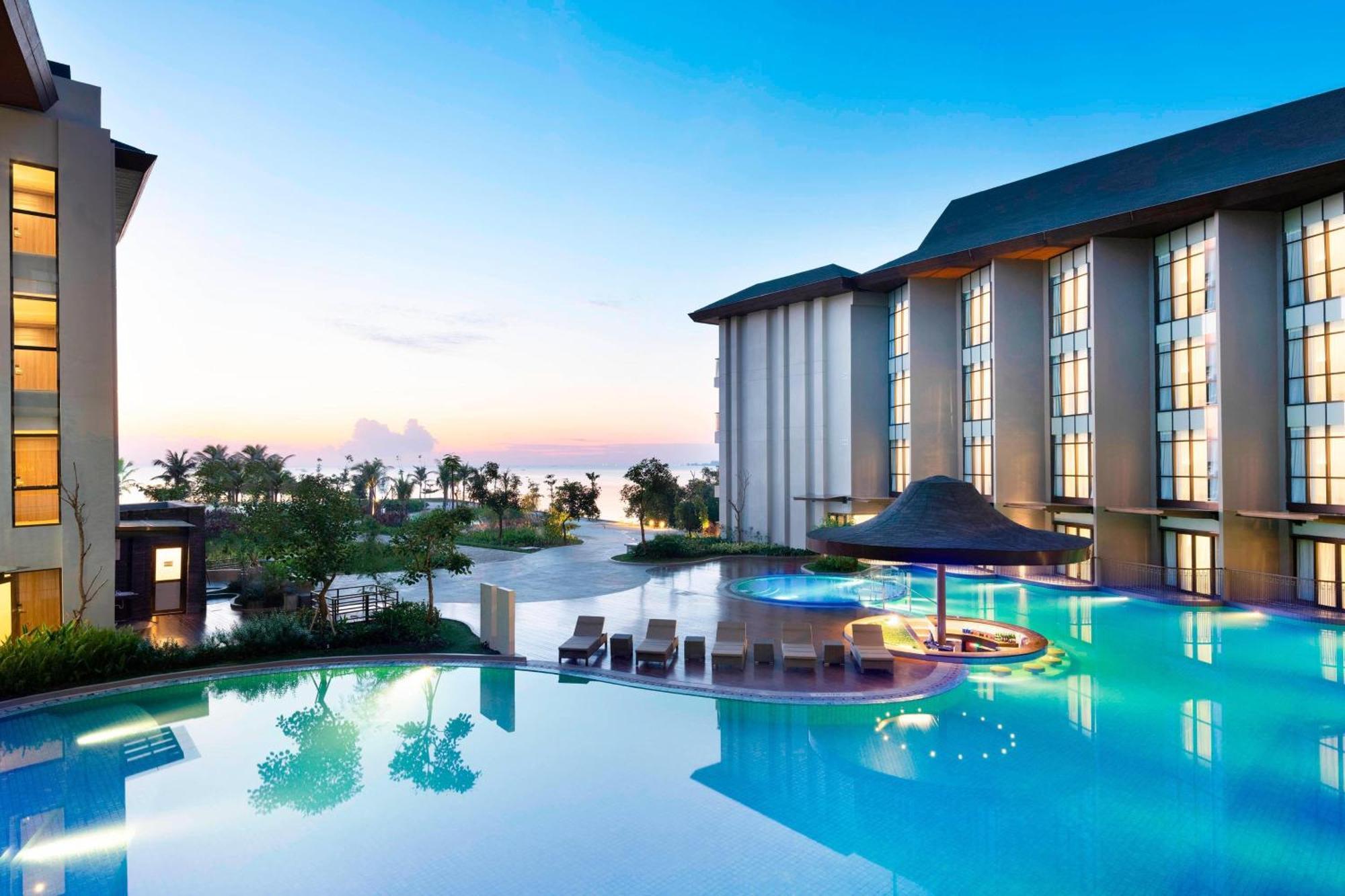 Отель Fairfield By Marriott Belitung Танджунгпандан Экстерьер фото